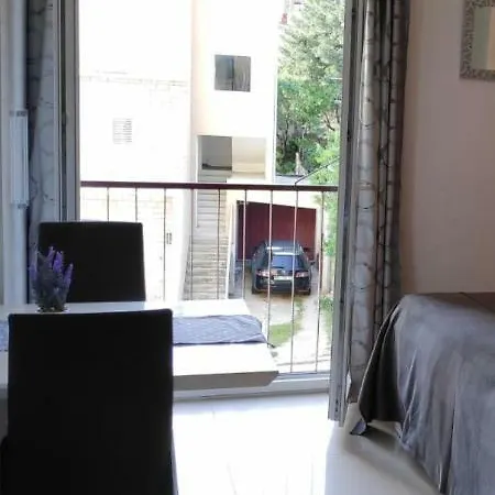 Apartamento Studio In The Center Lara *